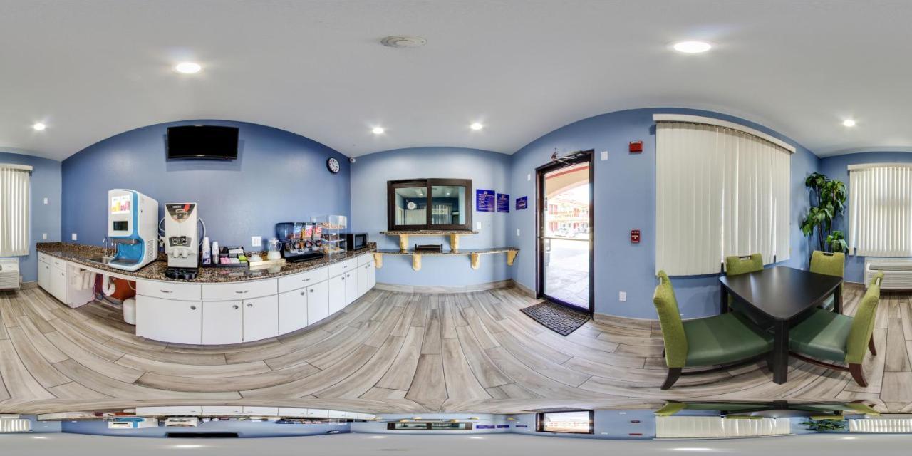 Scottish Inns & Suites Iah Airport-Beltway 8 Aldine Dış mekan fotoğraf